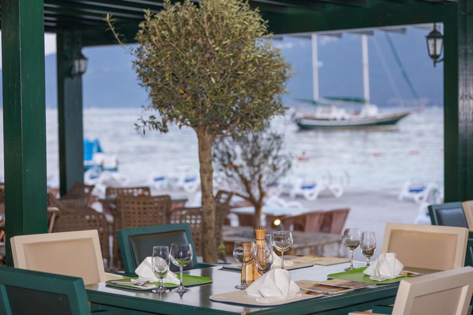 Hotel Rr Χέρτσεγκ Νόβι Εξωτερικό φωτογραφία